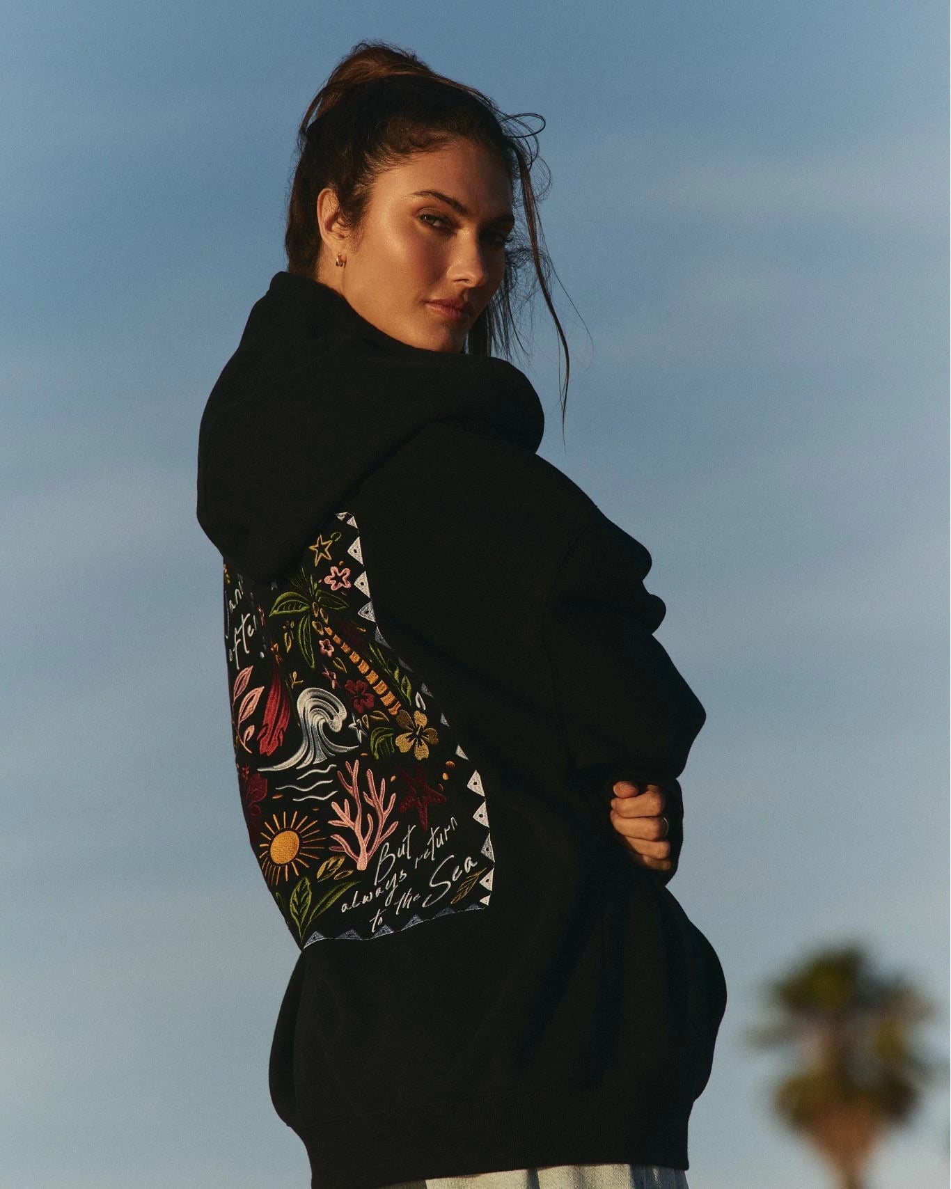 Midnight $|& SEAS Ryder "Tide Tripper" Graphic Hoodie - SOF Side
