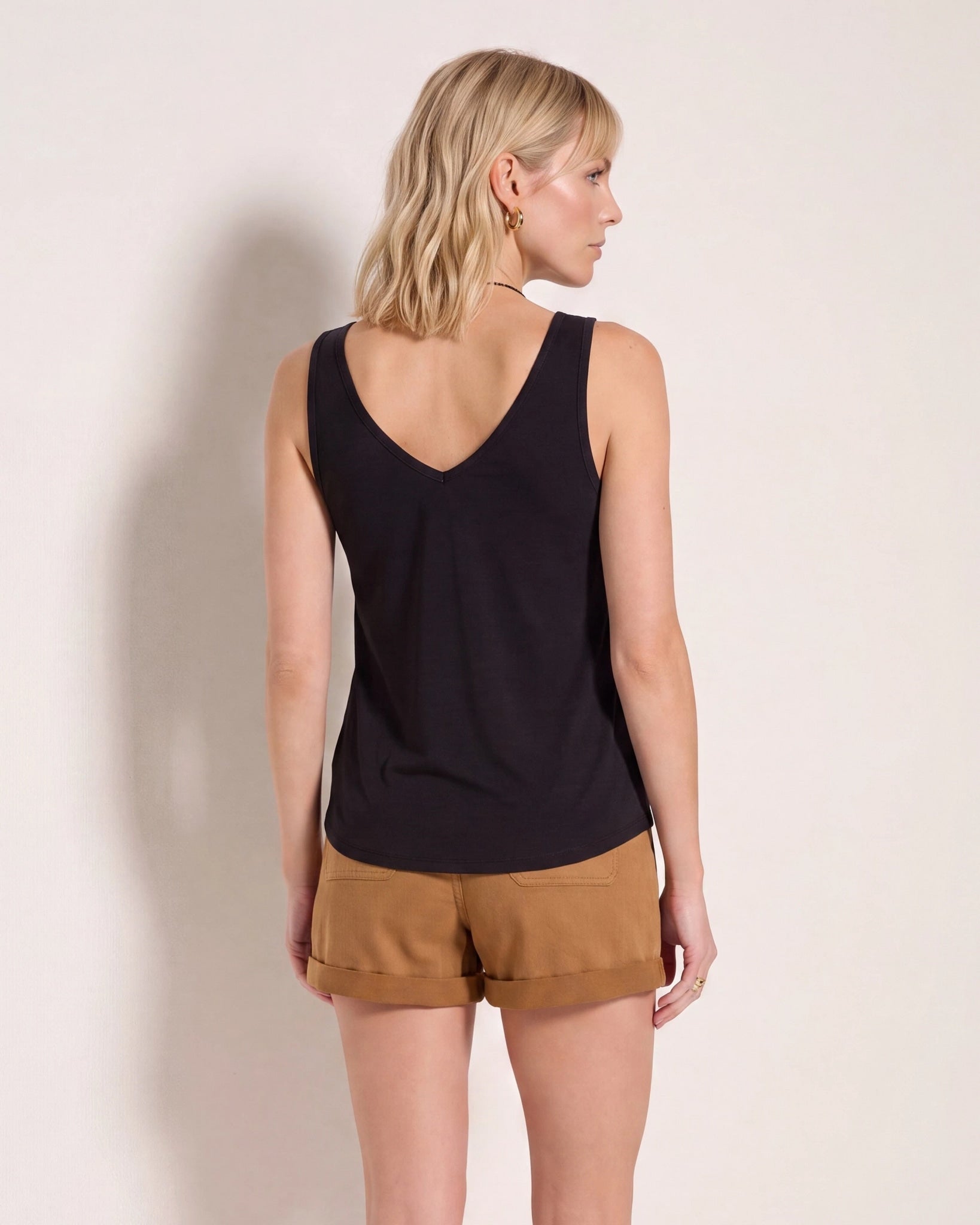 Black $|& SEAS Sammi Pleat Tank - VOF Side