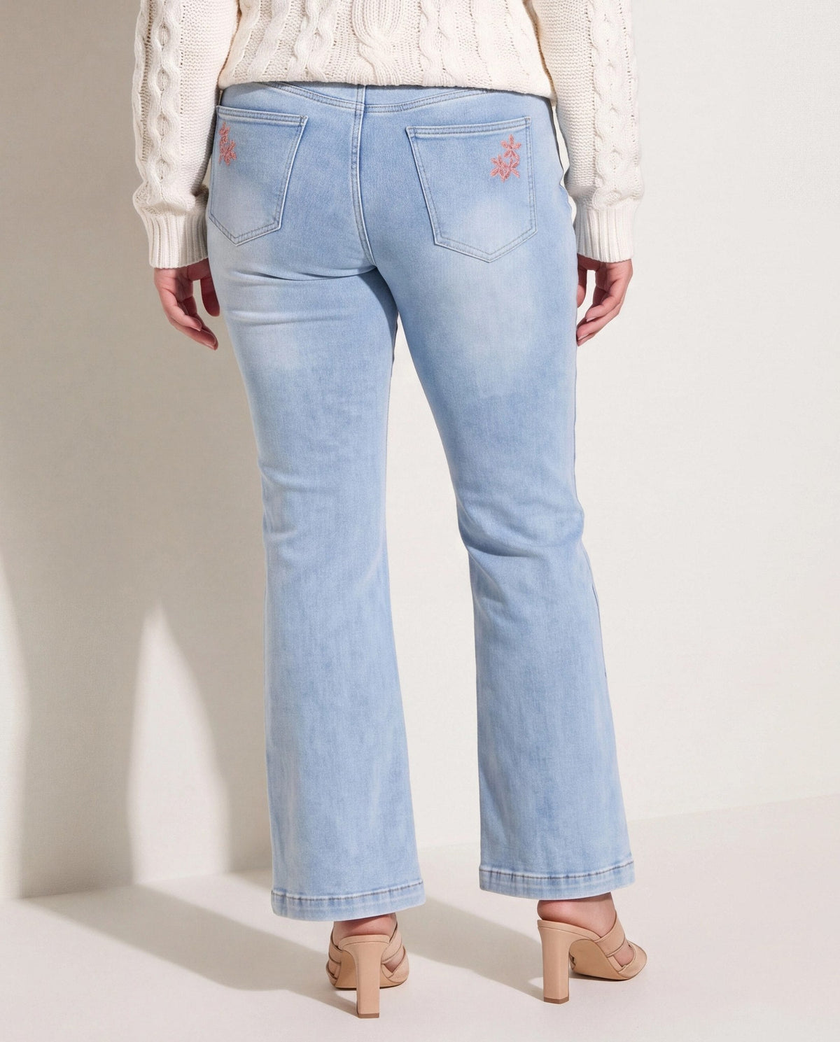 Lakeside $|& SEAS Stacy Patch Pocket Detail Jean - SOF Back