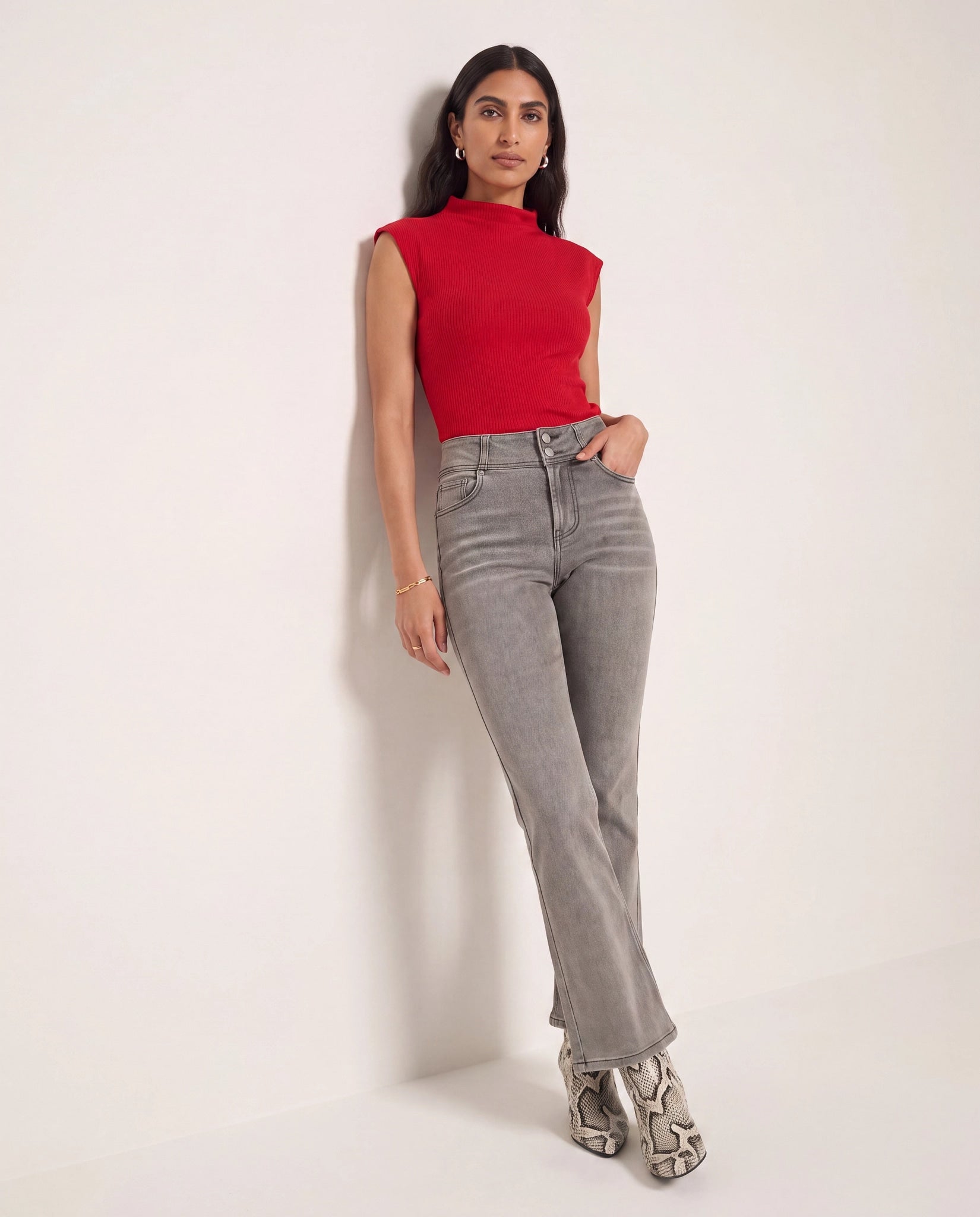 Chili Pepper $|& SEAS Eliana Shirred Mock Neck Tee - UGC On Fig