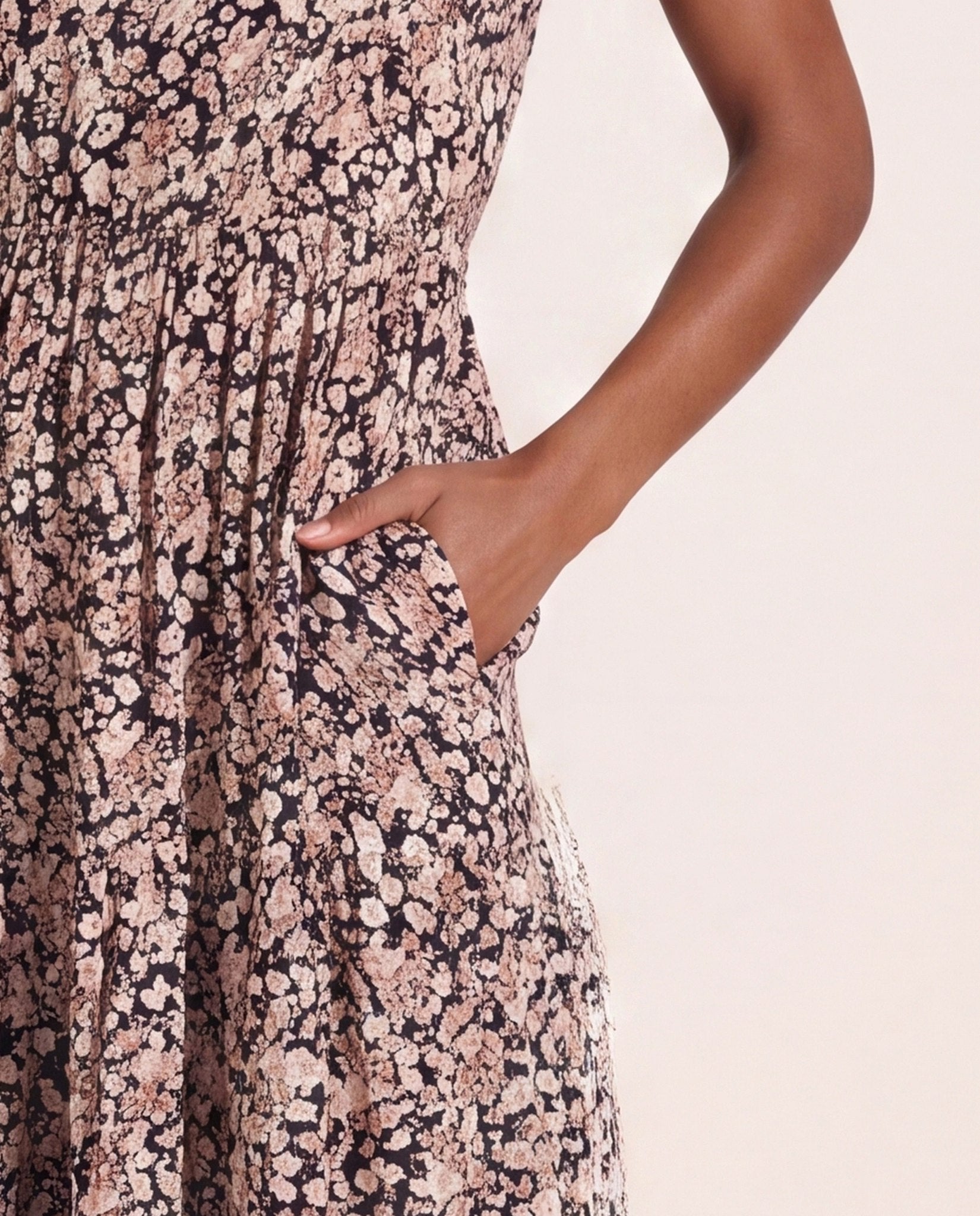Black Floral $|& SEAS Isabella Tiered Dress - SOF Full Front