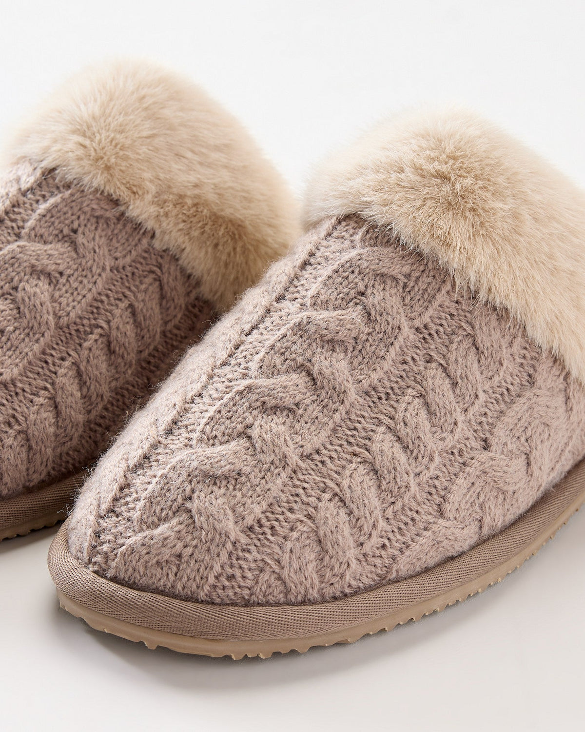 Grey $|& SEAS Nest Cable Knit Slipper