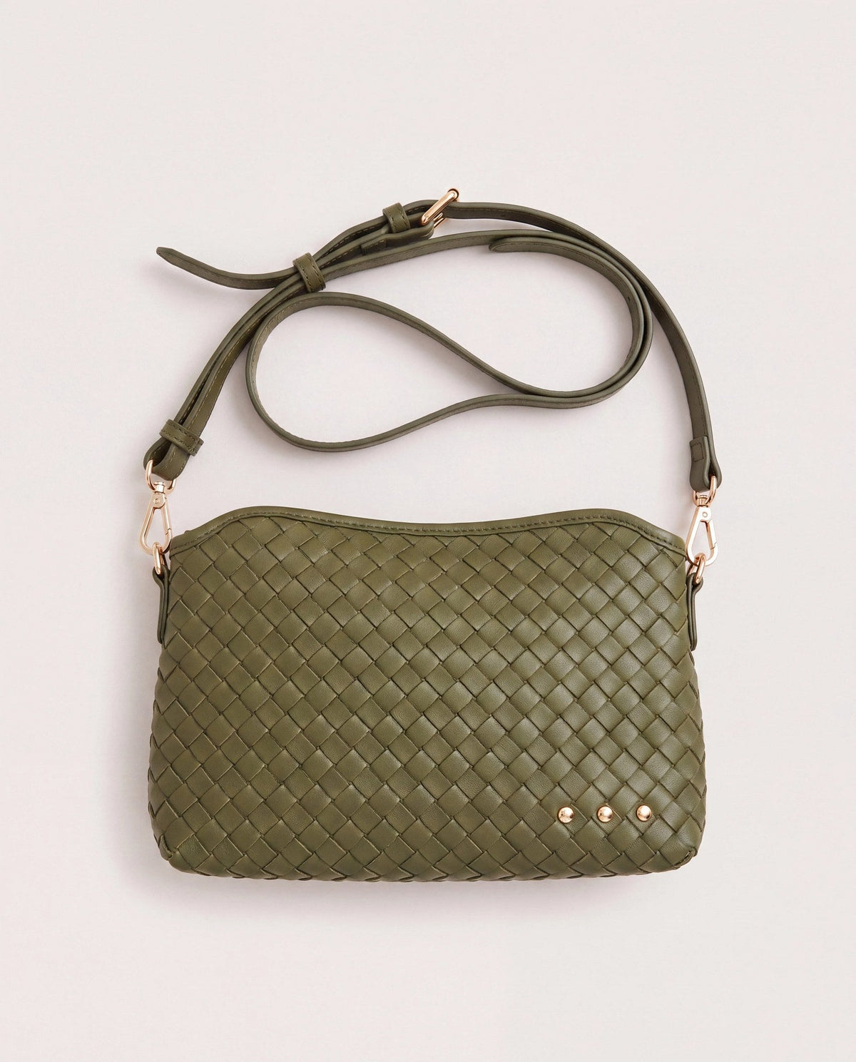 Olive $|& Pretty Simple Jaime Woven Crossbody - Hanger Detail