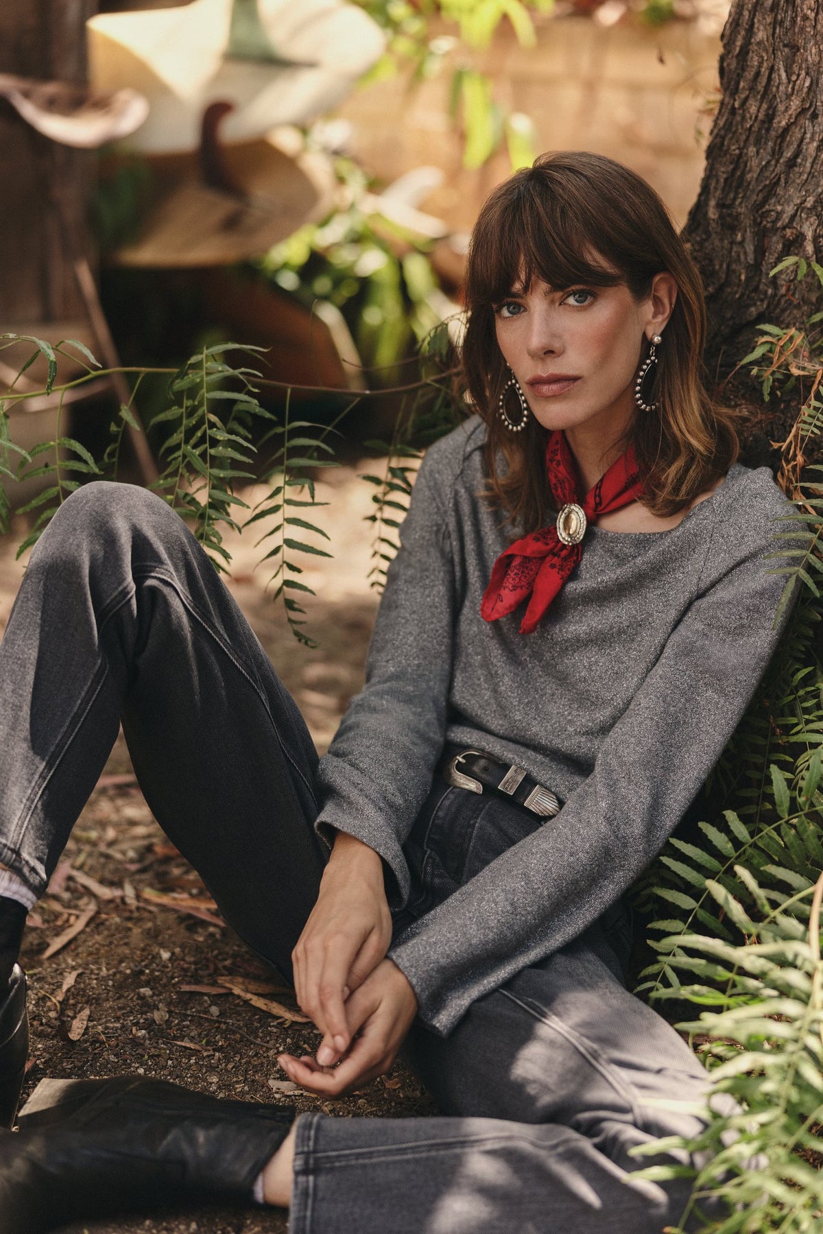 SEAS Holiday 2025 Look 4 - Eden Boat Neck Top in Heather Grey, Coastline Cropped Skinny Jean in Grey Mist